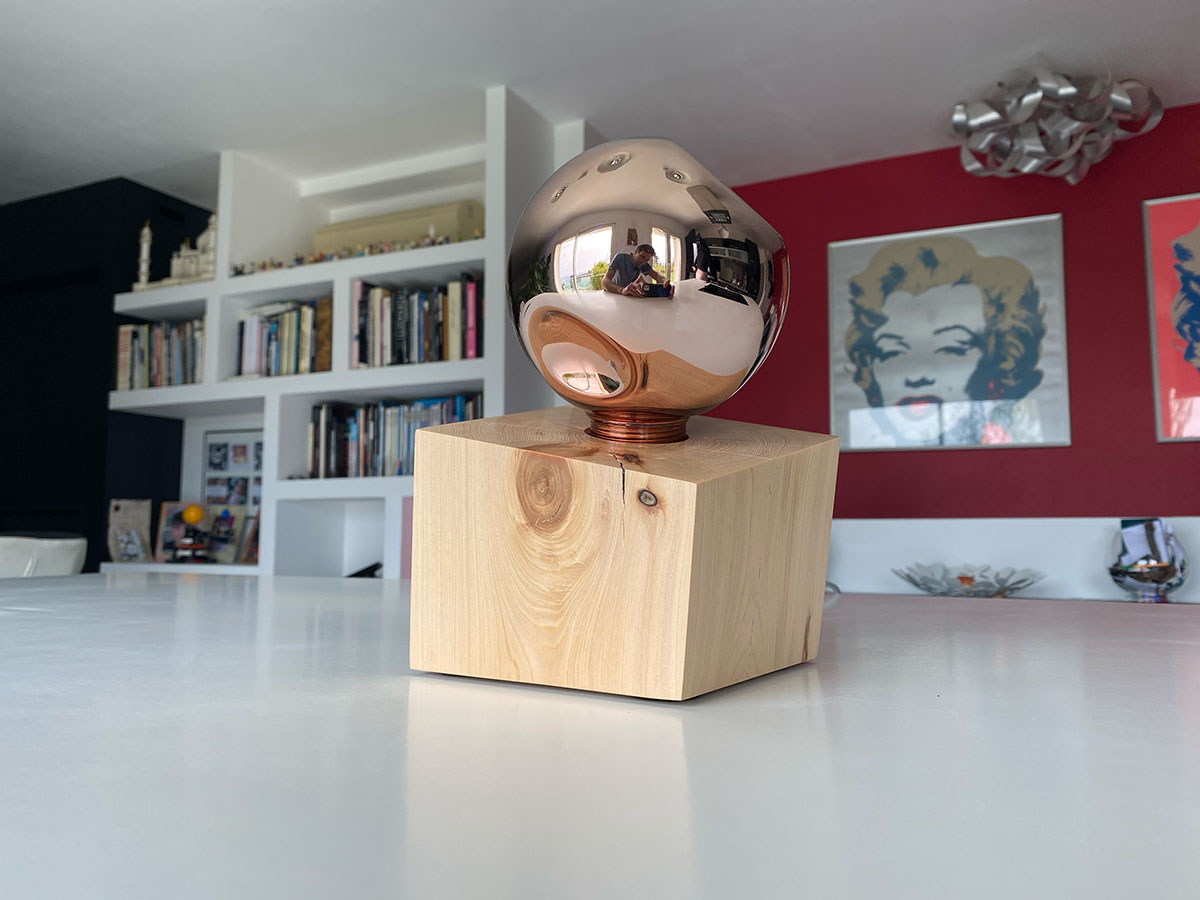 CUB Brugnela n°1 — lampe en bois artisanale, vue 4