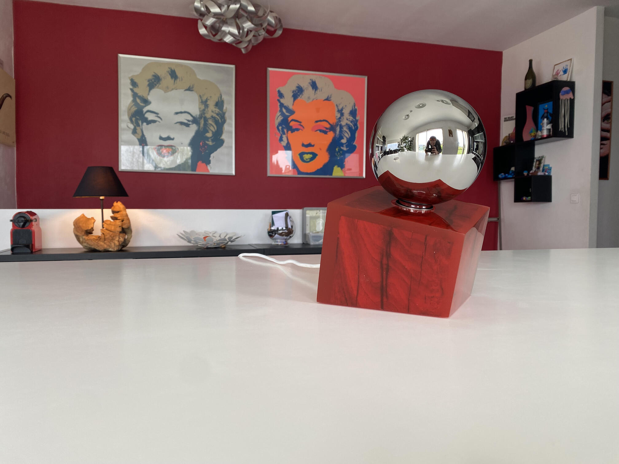 Issa Nissa — lampe en bois artisanale, vue 5