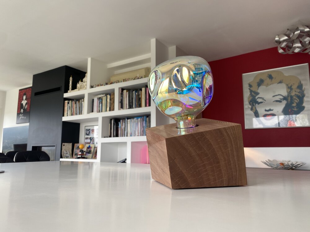 CUB Ombra Fresca n°3 — lampe en bois artisanale, vue 2